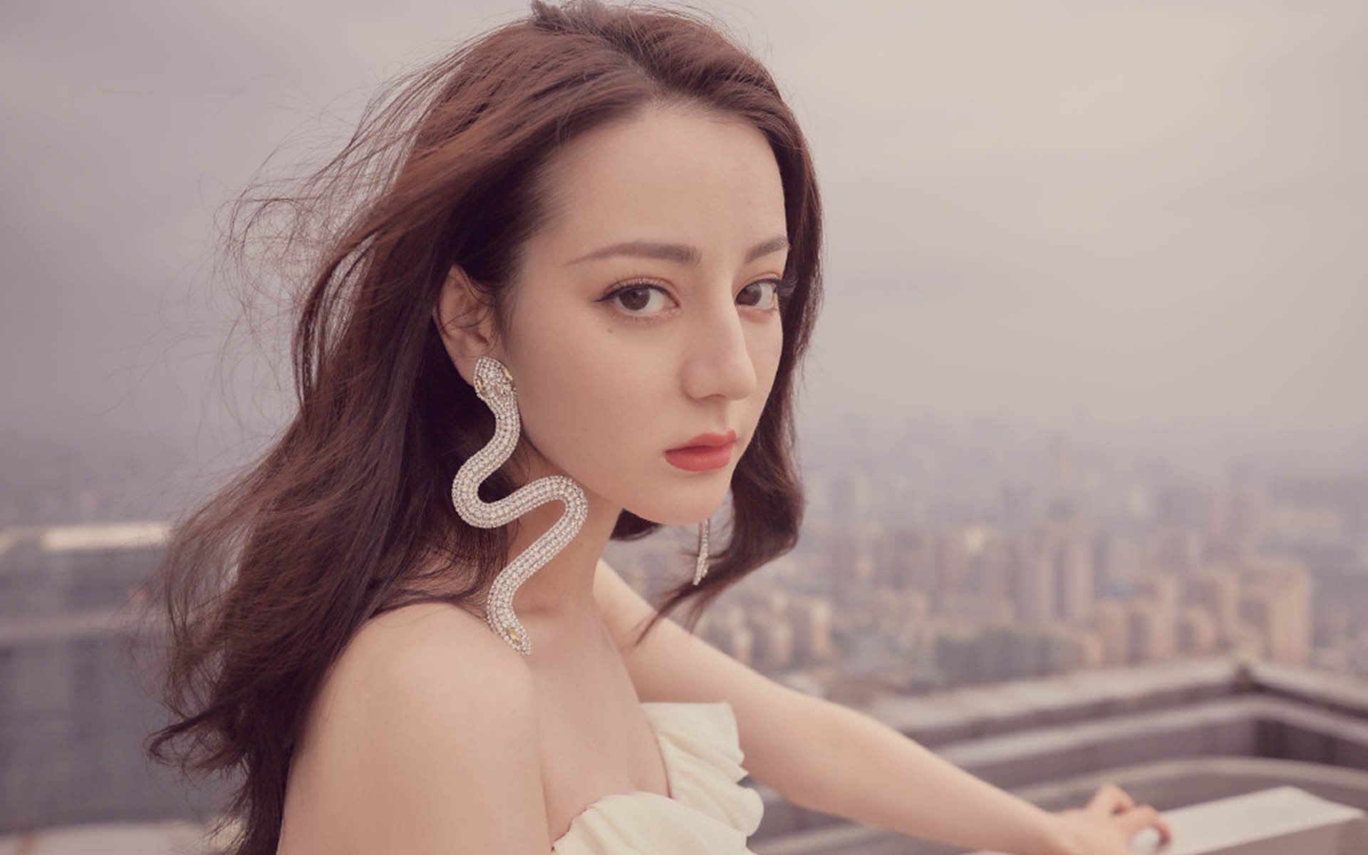 开云中国大陆-深圳马可波罗 教练战术布局引热议，深圳马可波罗教练是谁