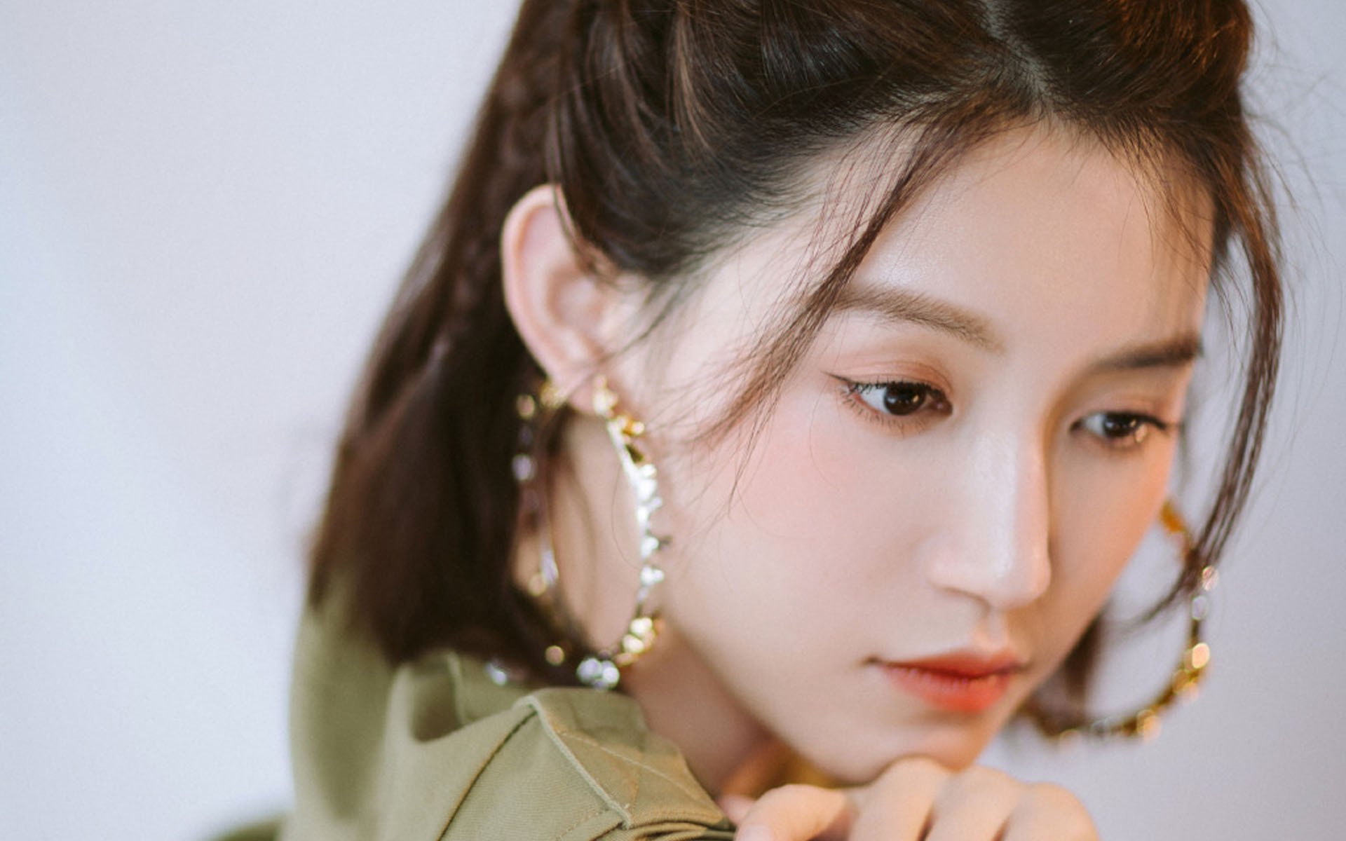 曼联新援首次亮相即送助攻引爆全场，曼联2021新援