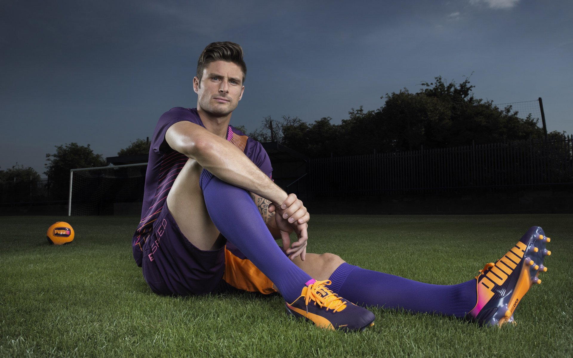 《《英雄联盟》迎来年度大版本更新，新增英雄“曜”全揭密》，英雄联盟新版本介绍