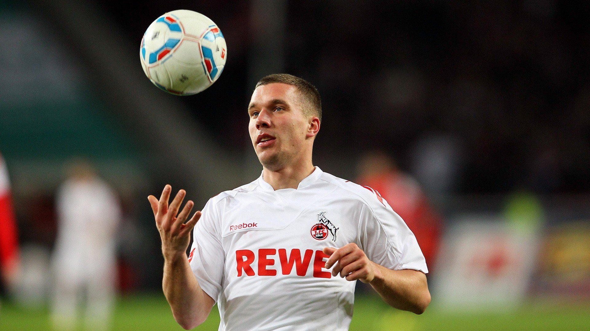 Kering-《【产业洞察】2025年电竞市场十大趋势》，电竞行业未来